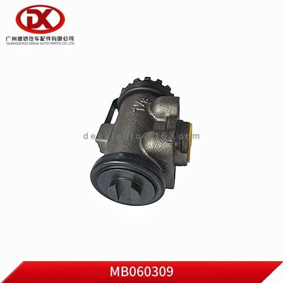 Mitsubishi Canter FE5 FE6 için Fren Tekerlek Silindiri MB060308 MB060309