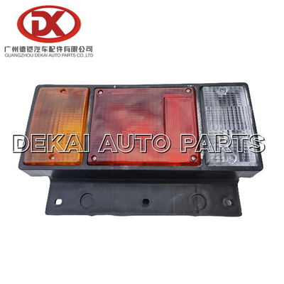 600P 700P FRR ISUZU NPR Parçaları Kuyruk Lambası Arka Lamba 8942574190