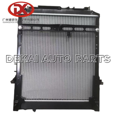 8973710110 Plastik Alüminyum Radyatör Isuzu Kamyon 8971771930 8973874661
