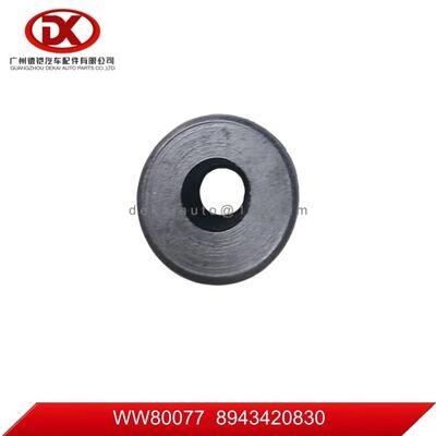 ISUZU 4HG1/4HG1-T/4HE1/4HK1 Stabilizer Kauçuk Kabuk (alt; küçük) için uygundur 8943420830 8 94342083 0