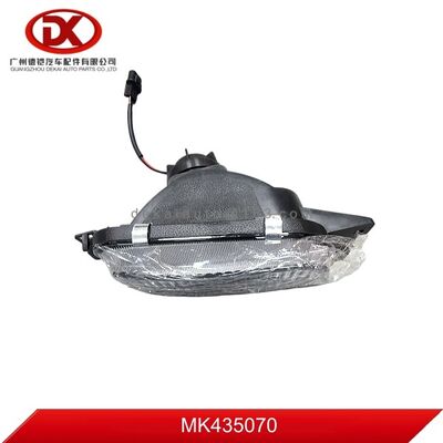 MITSUBISHI E-3/4 MK435070 için uygun sağ sis lambası