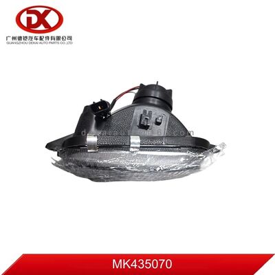 MITSUBISHI E-3/4 MK435070 için uygun sağ sis lambası