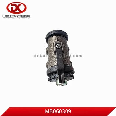 Mitsubishi Canter FE5 FE6 için Fren Tekerlek Silindiri MB060308 MB060309