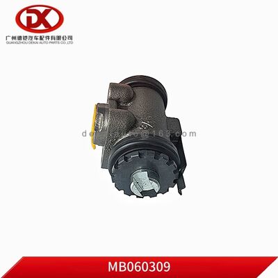 Mitsubishi Canter FE5 FE6 için Fren Tekerlek Silindiri MB060308 MB060309