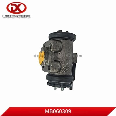 Mitsubishi Canter FE5 FE6 için Fren Tekerlek Silindiri MB060308 MB060309