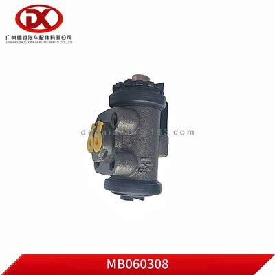 Mitsubishi Canter FE5 FE6 için Fren Tekerlek Silindiri MB060308 MB060309